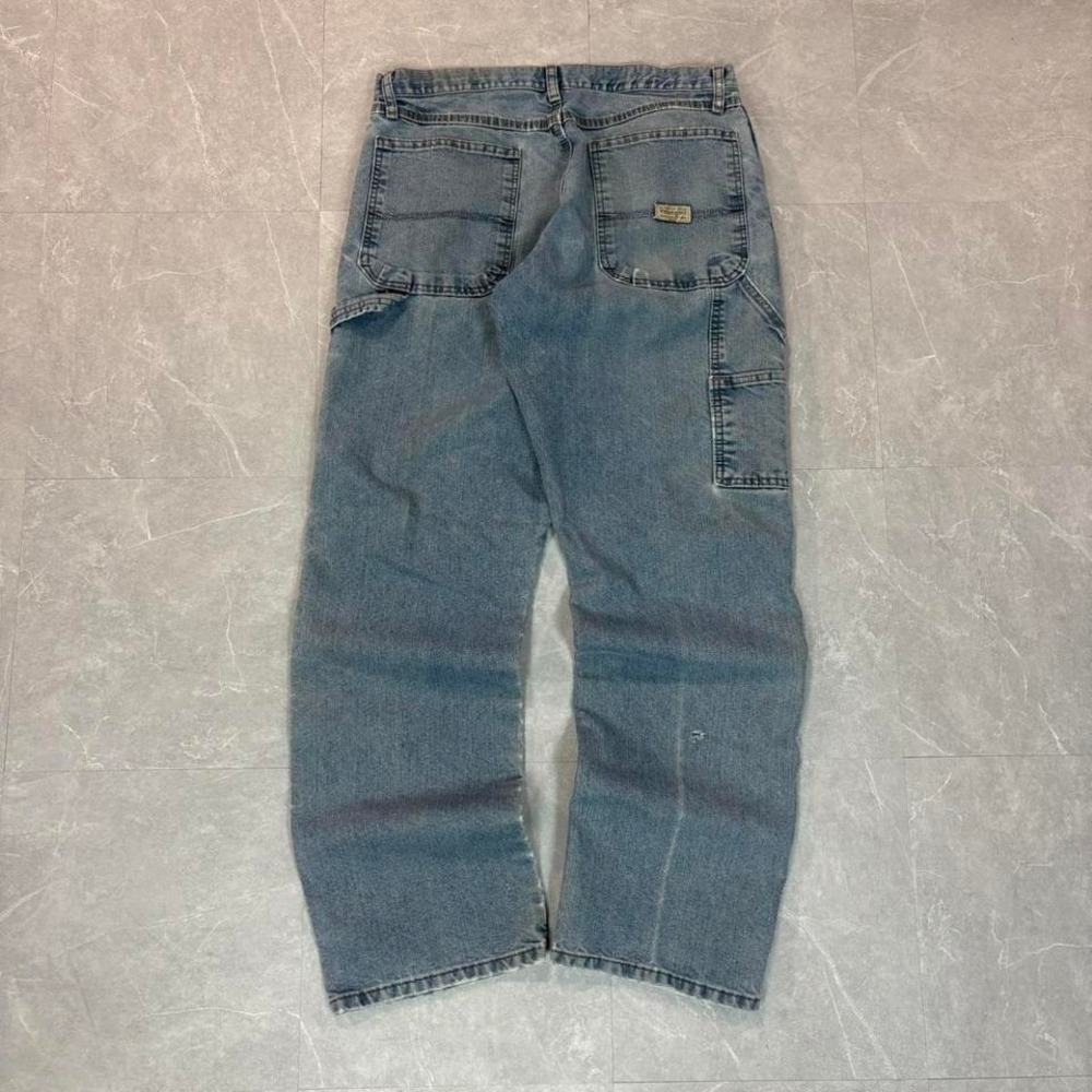 Blue wash wrangler carpenter jeans